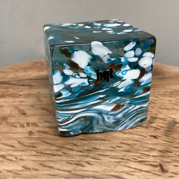 🔵 HQT Hand Blown Glass Art Cube Paperweight - Hand Made Home Design - Ocean Blue - Picture 5 of 11